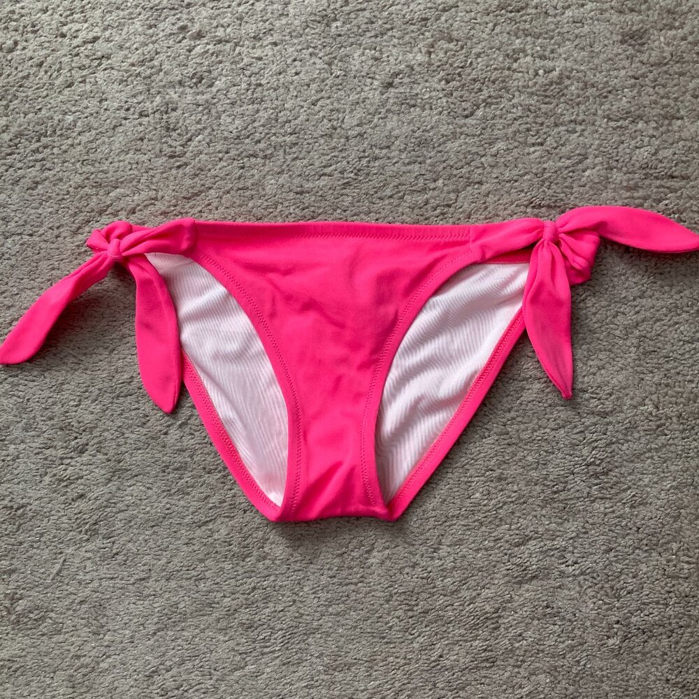Victoria’s Secret coral pink bikini bottoms size XS